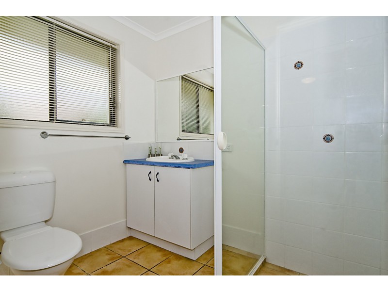 8 Berrigan Place, Mountain Creek QLD 4557