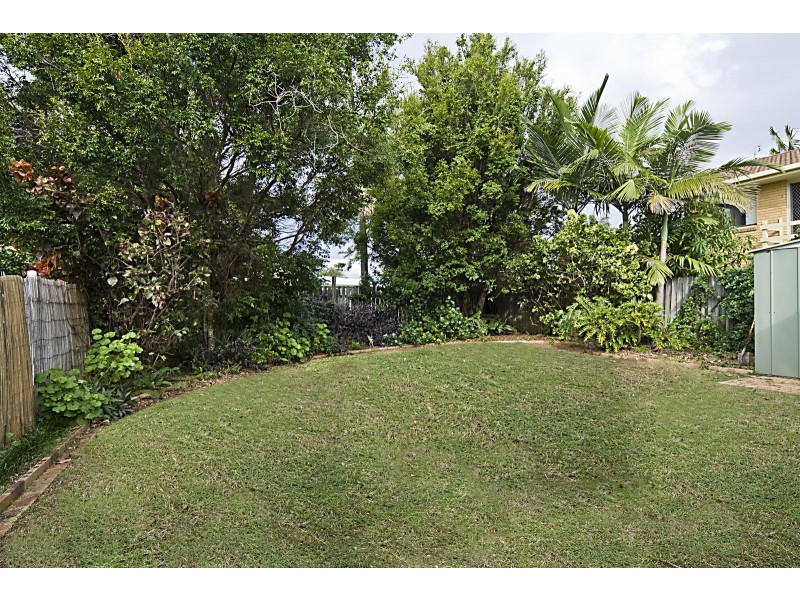 Unit 2, 14 Adelong Crescent, Buddina QLD 4575