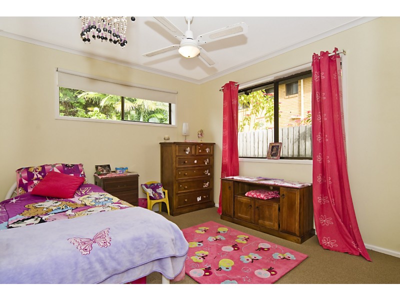 Unit 2, 14 Adelong Crescent, Buddina QLD 4575