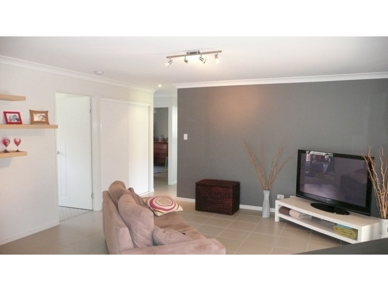 57 Coochin Hills dr, Beerwah QLD 4519