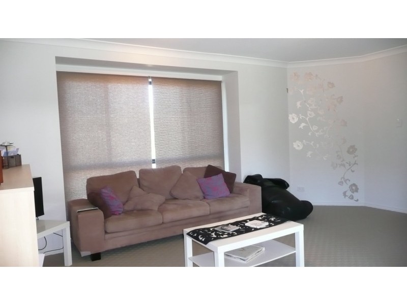 57 Coochin Hills dr, Beerwah QLD 4519