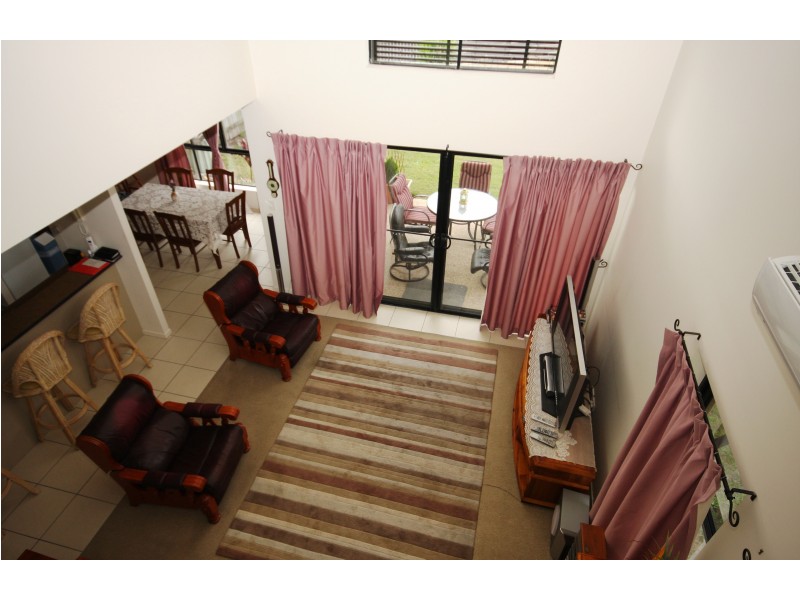 13/2 Lakehead Dr, Sippy Downs QLD 4556