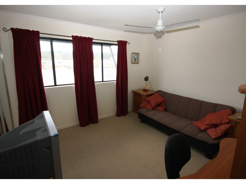 13/2 Lakehead Dr, Sippy Downs QLD 4556