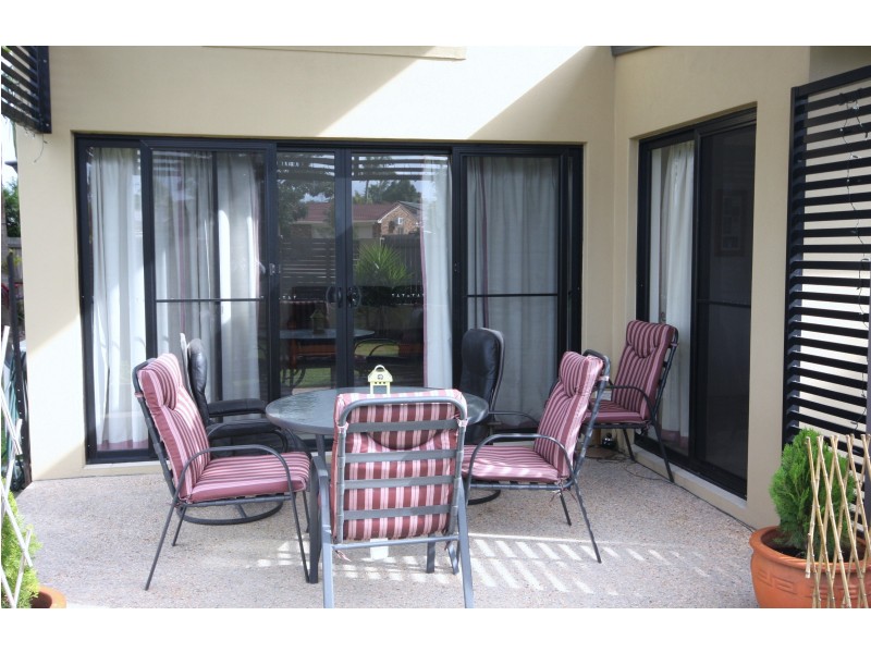 13/2 Lakehead Dr, Sippy Downs QLD 4556