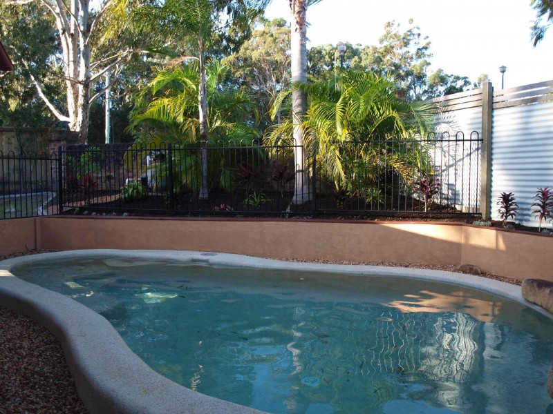 2 LAWMAN ST, Caloundra QLD 4551