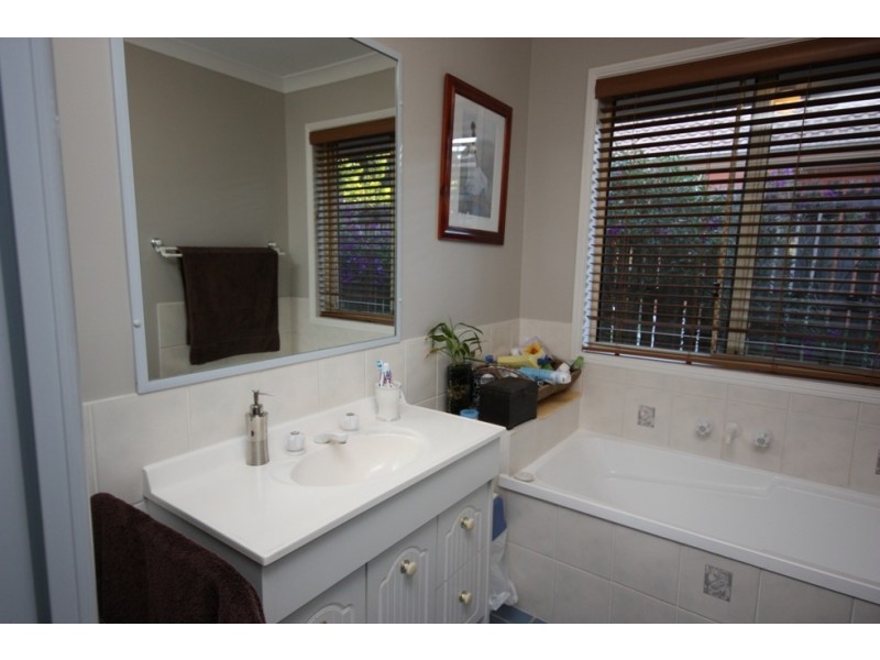 66 Dunning, Palmwoods QLD 4555