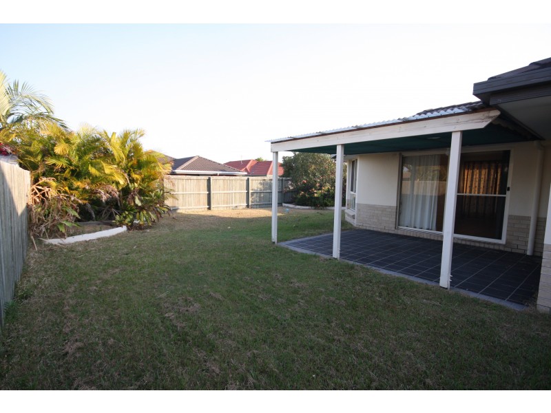 39 Statesman Cct, Sippy Downs QLD 4556