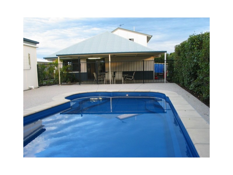 15 WINDERMERE WAY, Sippy Downs QLD 4556