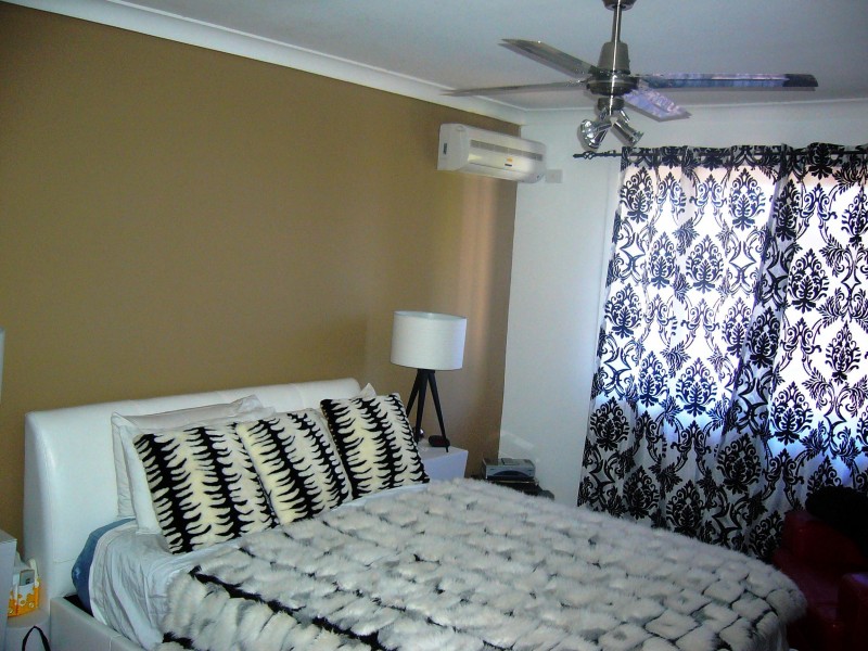 U1-46  LAWRENCE, Mooloolaba QLD 4557