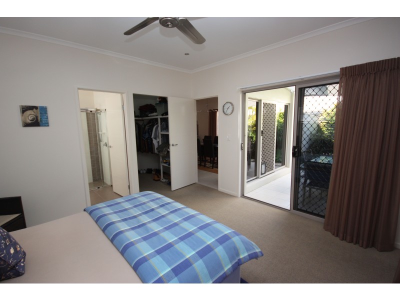 6 Riberry Place, Caloundra QLD 4551