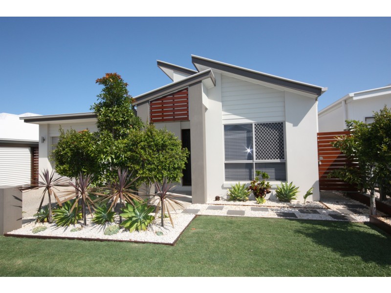 6 Riberry Place, Caloundra QLD 4551