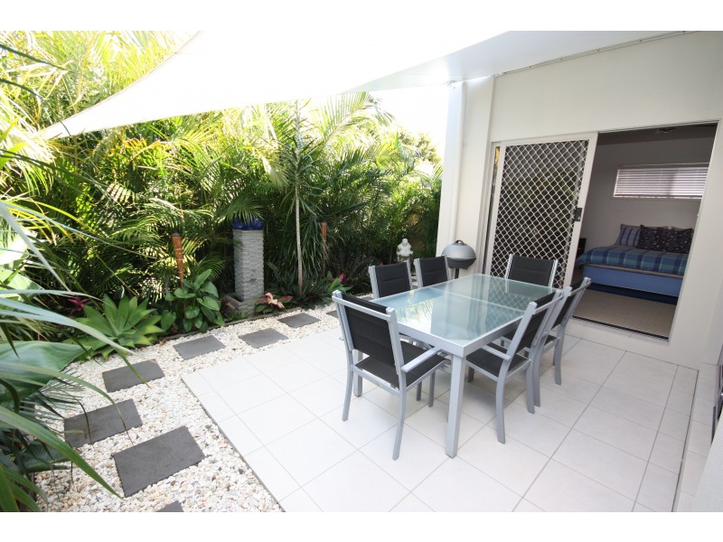 6 Riberry Place, Caloundra QLD 4551