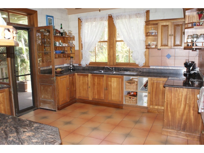 330 Hunchy Rd, Palmwoods QLD 4555