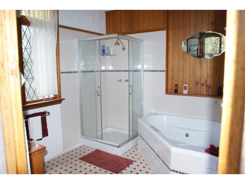 330 Hunchy Rd, Palmwoods QLD 4555