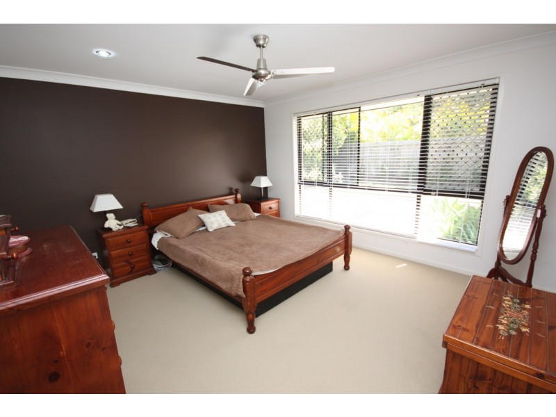 15 Figbird Crescent, Buderim QLD 4556