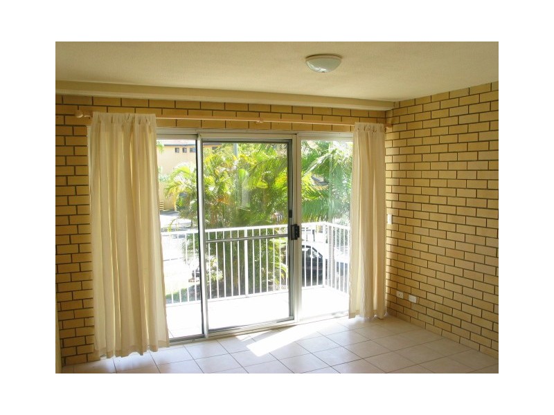 1/24 PANGARINDA, Mooloolaba QLD 4557