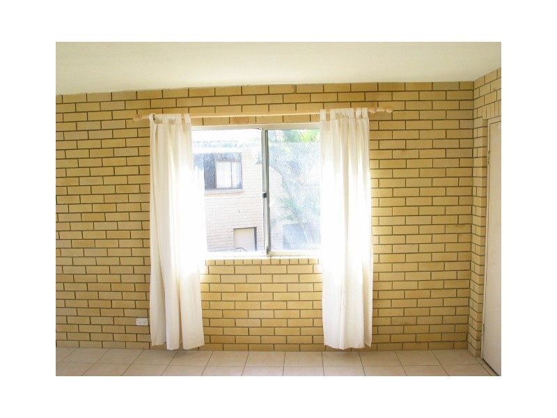 1/24 PANGARINDA, Mooloolaba QLD 4557