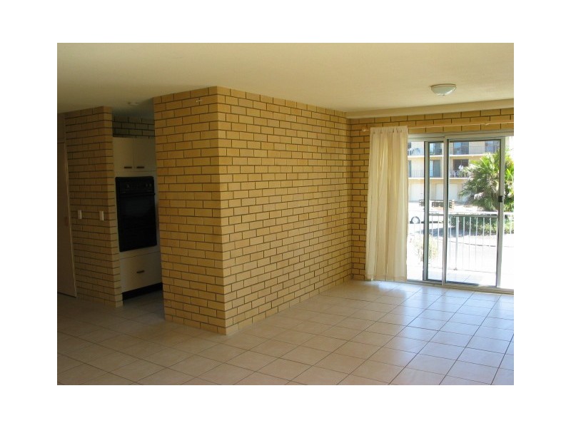 1/24 PANGARINDA, Mooloolaba QLD 4557