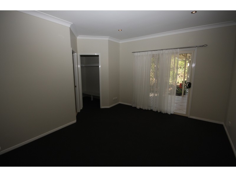 2 Coolibah Ct, Mooloolah Valley QLD 4553