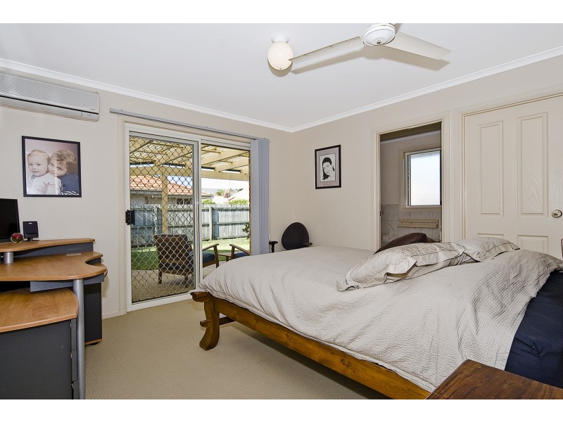 1 Sweetbrush Place, Mountain Creek QLD 4557