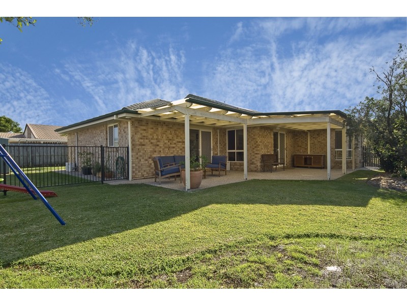 1 Sweetbrush Place, Mountain Creek QLD 4557