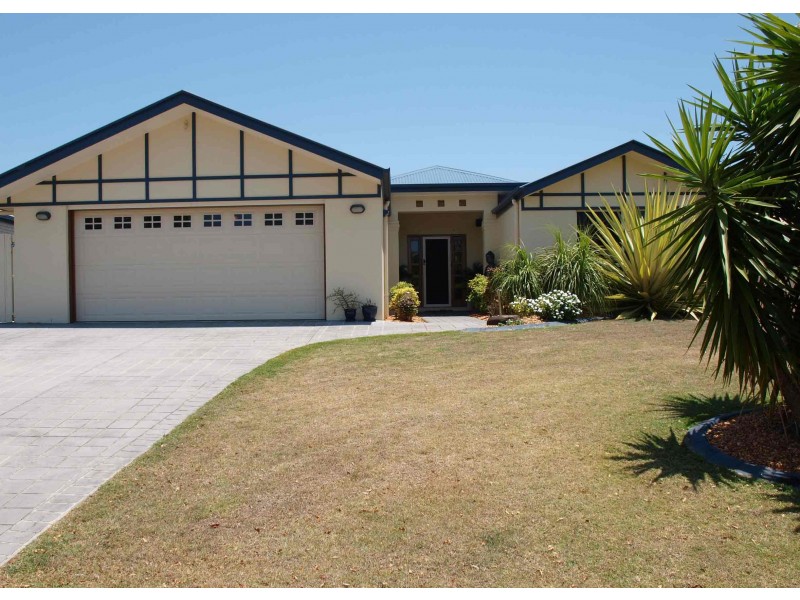 11 SERENA CLOSE, Buderim QLD 4556