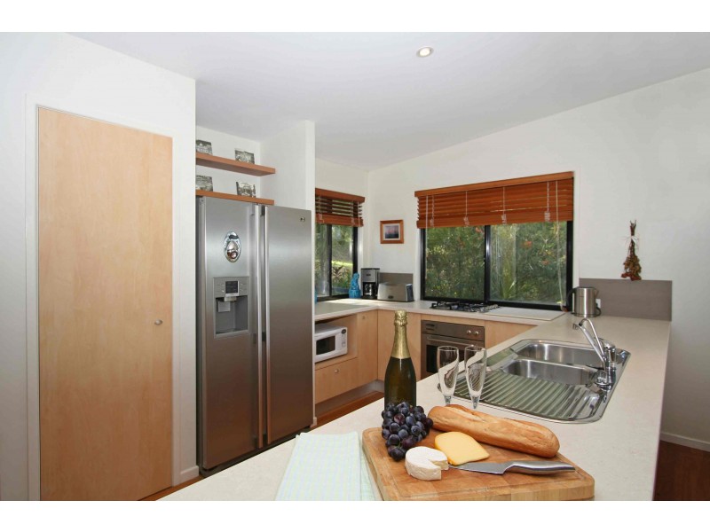 30 COUNTRY COOLUM DR., Yandina QLD 4561