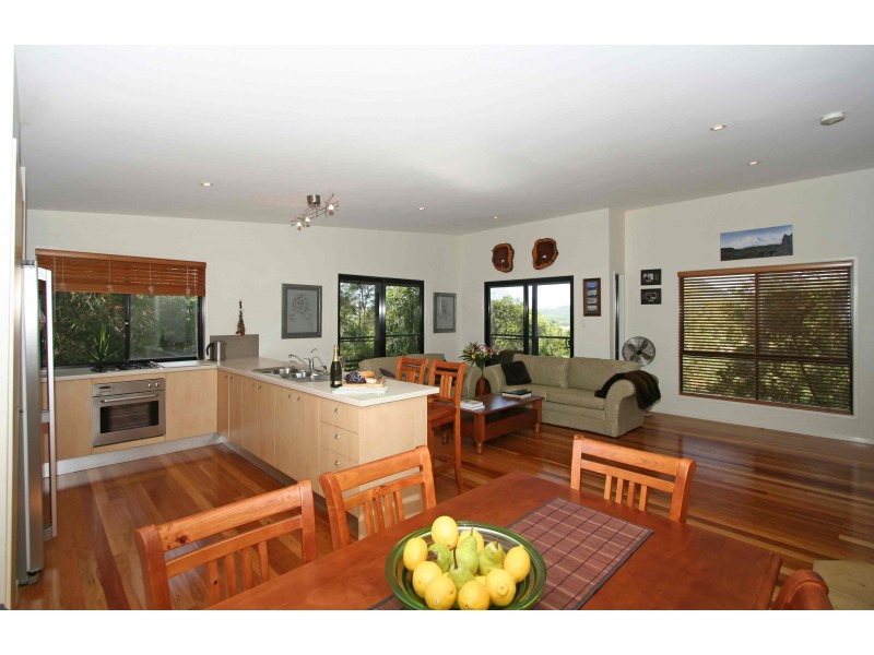 30 COUNTRY COOLUM DR., Yandina QLD 4561