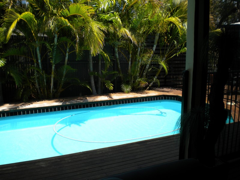 35 BRENTWOOD AVE, Mooloolaba QLD 4557