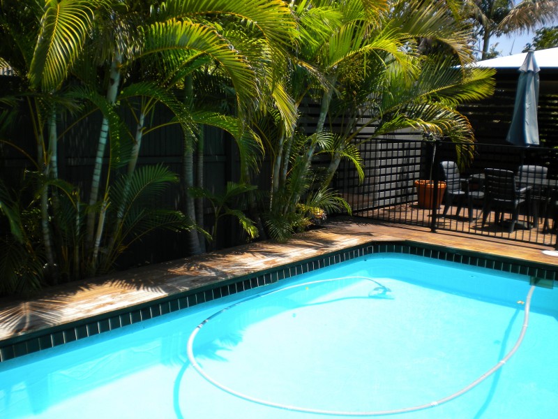 35 BRENTWOOD AVE, Mooloolaba QLD 4557