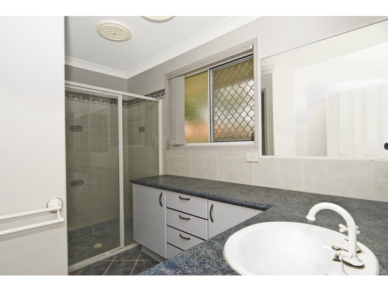 6 Mountain Ash Drive, Mountain Creek QLD 4557