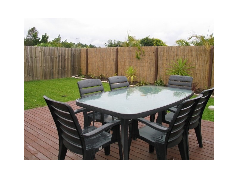 26 Huntley Pl, Caloundra QLD 4551