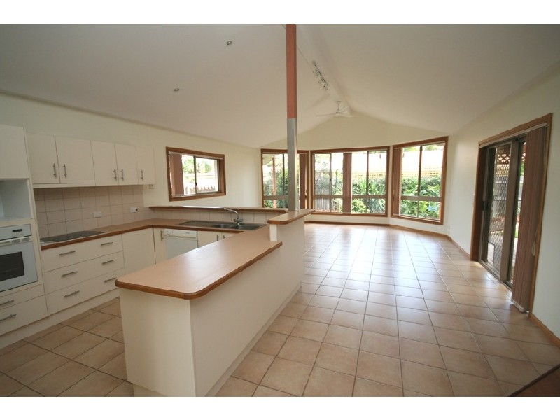 45 Jingellic Drive, Buderim QLD 4556