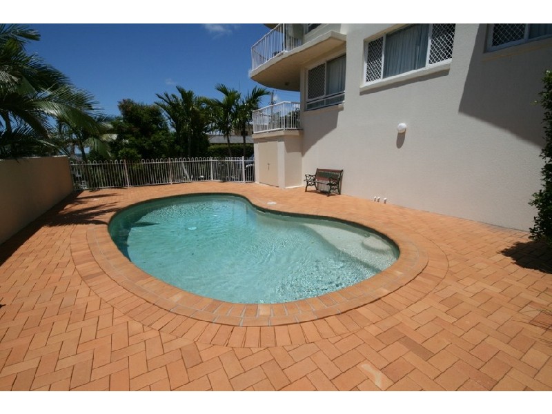 5/2 Douglas St, Mooloolaba QLD 4557