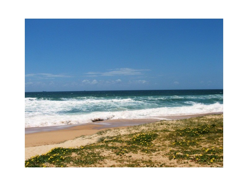 67 LAPOINYA CR, Warana QLD 4575