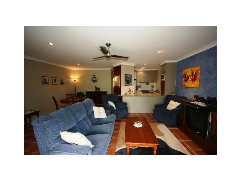 5/126 BROADWATER AVE, Maroochydore QLD 4558