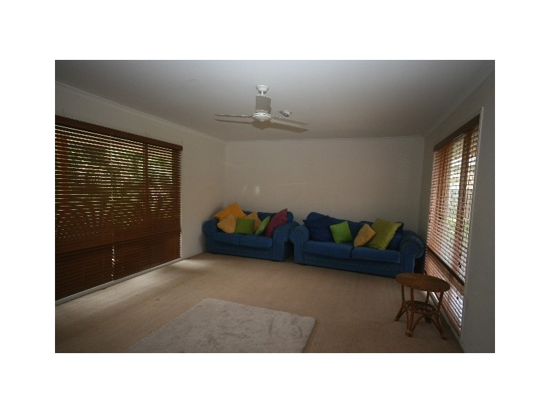 86 Ben Lexcen Dr, Sunshine Beach QLD 4567