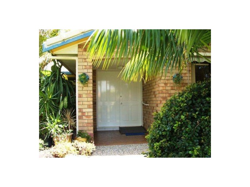 67 Lapoinya Crescent, Warana QLD 4575