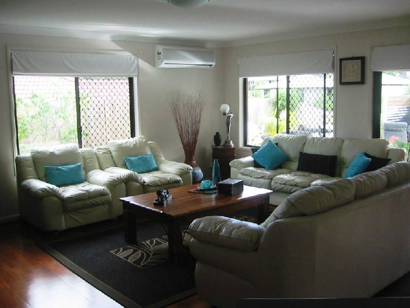 42 Gallery Pl, Caloundra QLD 4551