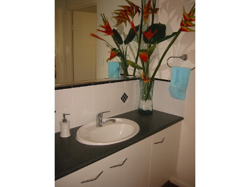 42 Gallery Pl, Caloundra QLD 4551