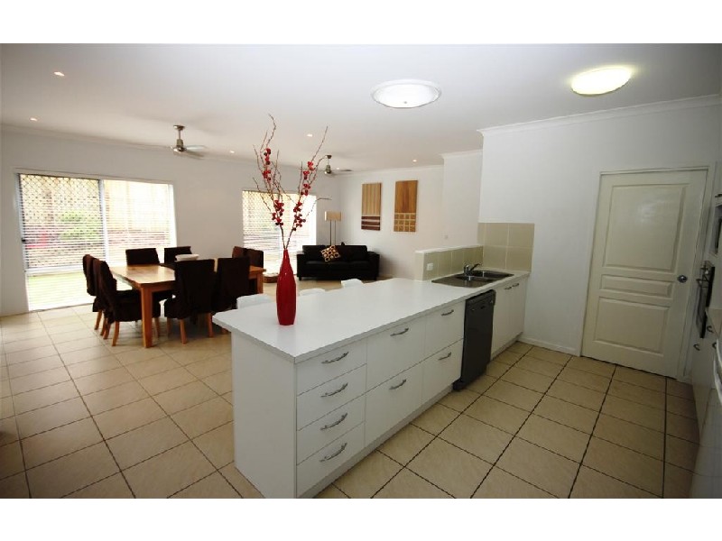 14 Picca Place, Palmwoods QLD 4555