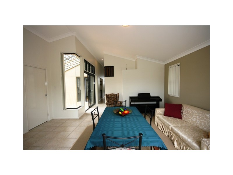 9 LACEBARK ST KAWANA FOREST, Caloundra QLD 4551