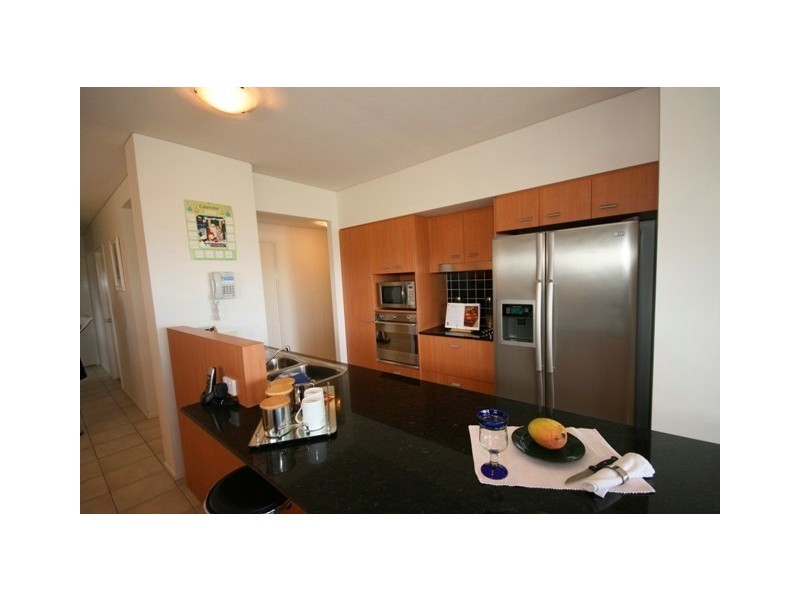 623 ALEXANDRA PDE, Alexandra Headland QLD 4572