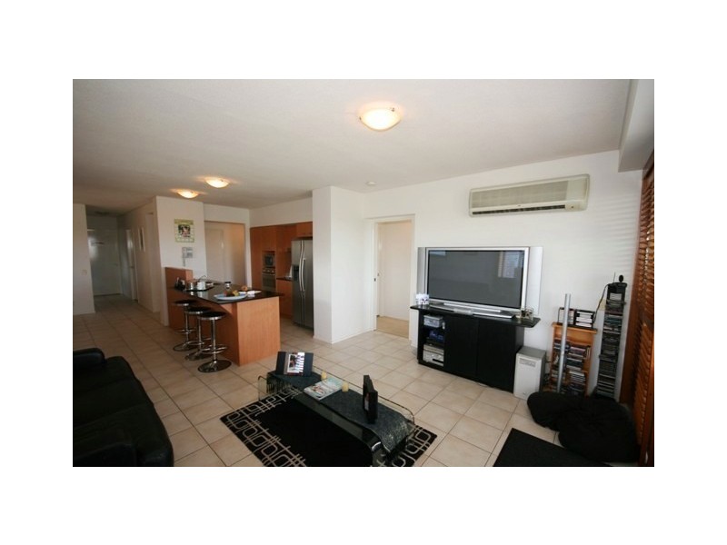 623 ALEXANDRA PDE, Alexandra Headland QLD 4572