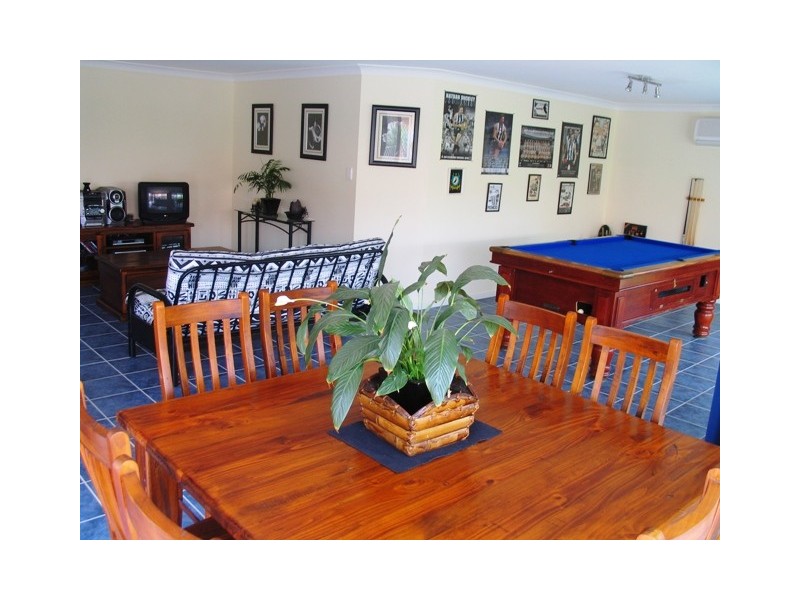 8 Kwila Pl, Caloundra QLD 4551