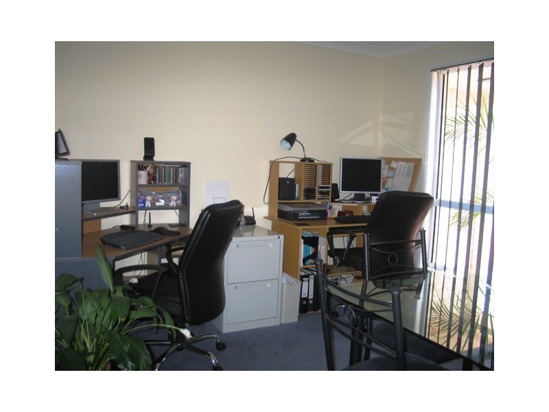 8 Kwila Pl, Caloundra QLD 4551