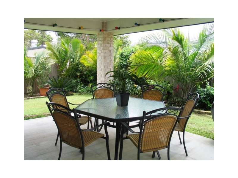 8 Kwila Pl, Caloundra QLD 4551