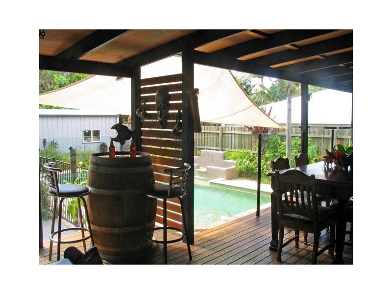 22 Edmund St, Caloundra QLD 4551