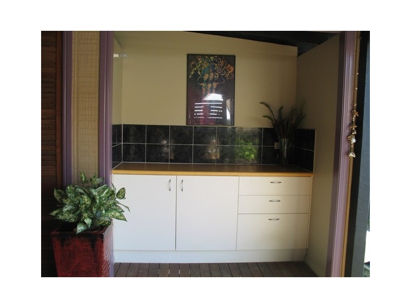 22 Edmund St, Caloundra QLD 4551