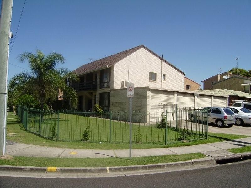 4/35 Walan Street, Mooloolaba QLD 4557